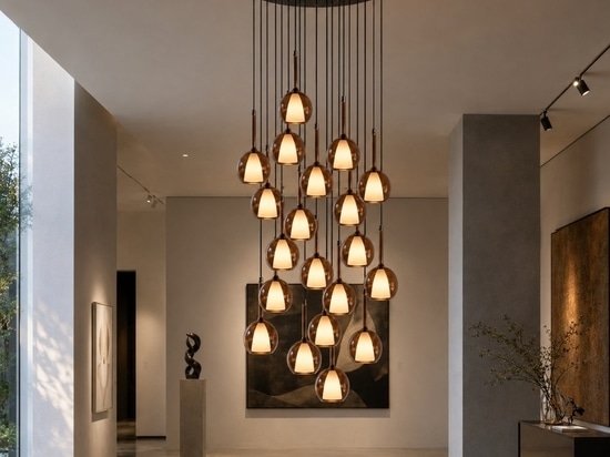 s.luce gallery lights – lighting for high-ceilinged rooms