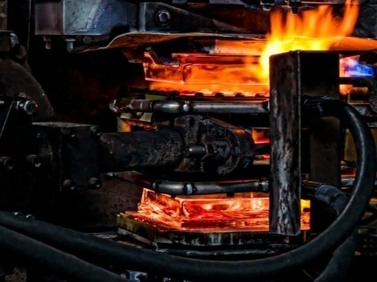 The making of a glassblock