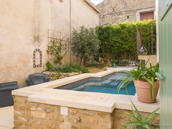 Small garden pools trend
