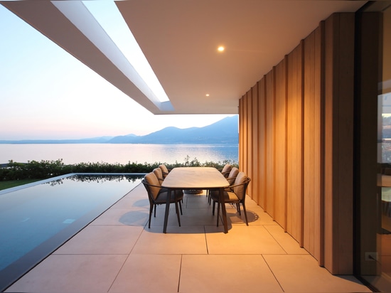 Beyond the waterline: where ceramic surfaces meet the horizon