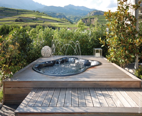 DIMENSION ONE SPAS Photo 1