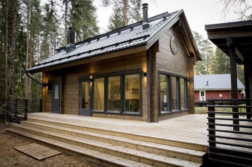 積層ソリッド ウッド製家 Lintukoto Honka Log Homes 省エネ パッシブ 現代風