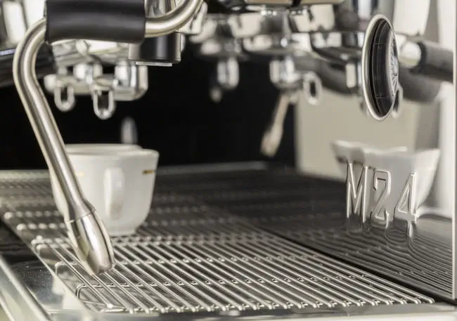 エスプレッソコーヒーメーカー - M24 TE - LA CIMBALI - 業務用 / 自動