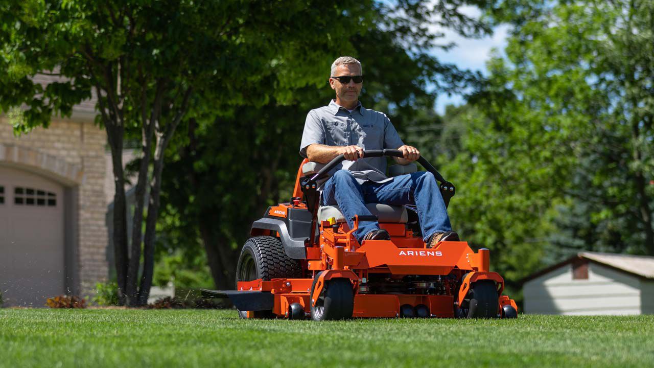 ゼロターン芝刈り機 - APEX 48 KOHLER - ARIENS - ガソリン / 電動式