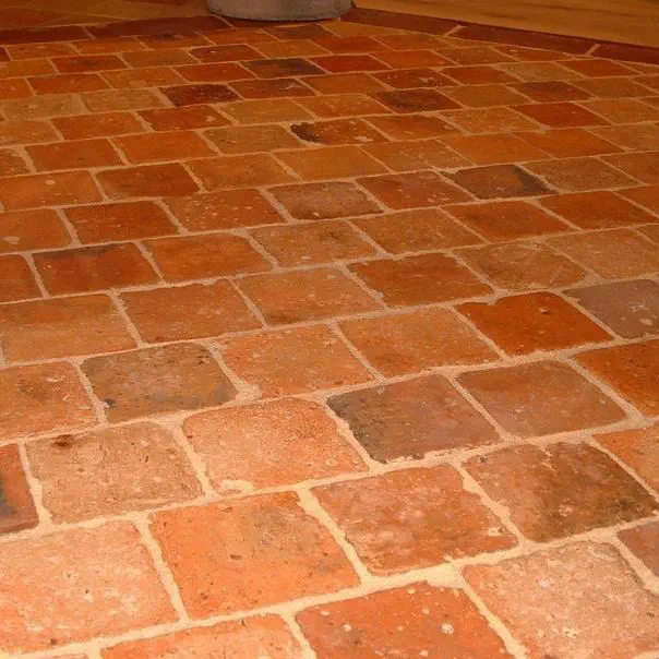 屋内用テラコッタタイル a Materiaux Anciens 床 テラコッタ 無地