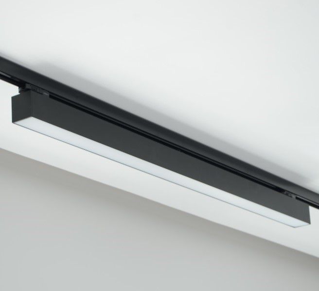 LEDレール式可動照明 ORIS 50 MICROPRISMATIC Brilumen 長方形 / アルマイト処理されたアルミ製