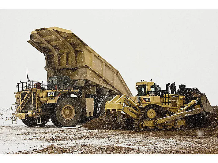 caterpillar d10t2