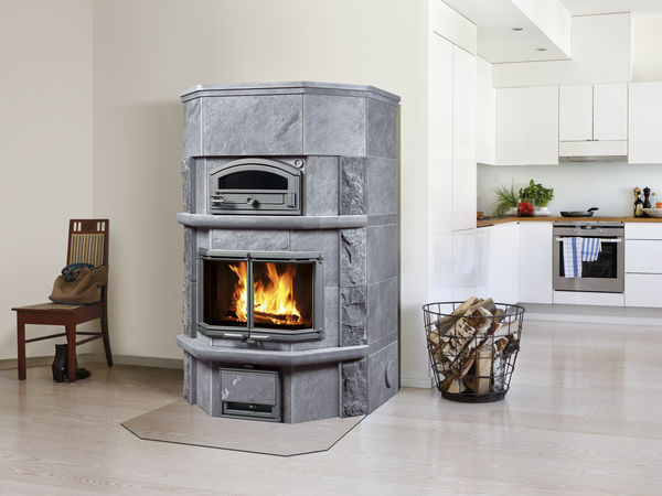 薪ストーブ　鉄板床　壁付き 薪ストーブ - TLU2637/11 - TULIKIVI - 床置き / 伝統的 / 鋳鉄製