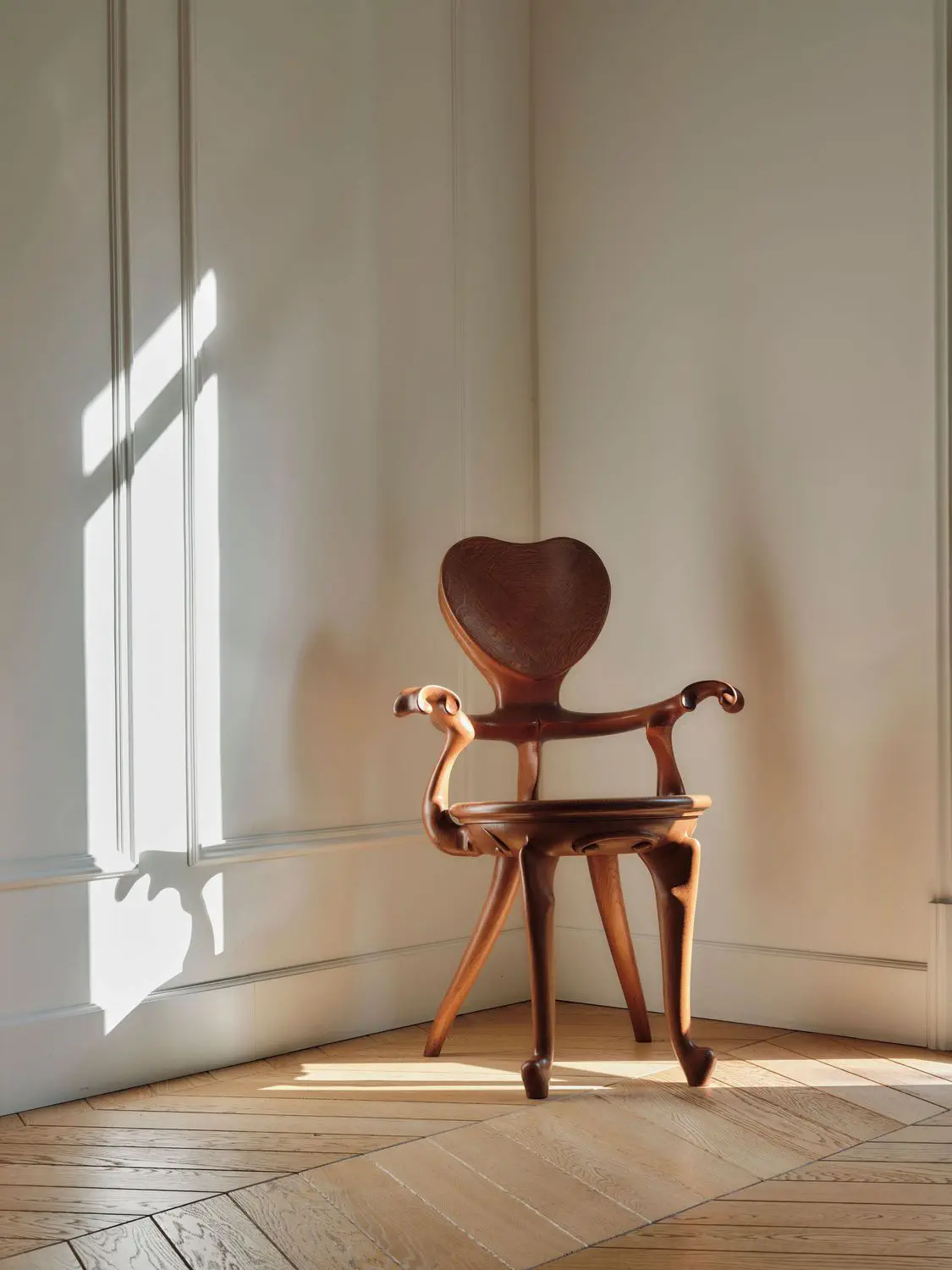 アールヌーヴォースタイルチェア - CALVET - BD Barcelona