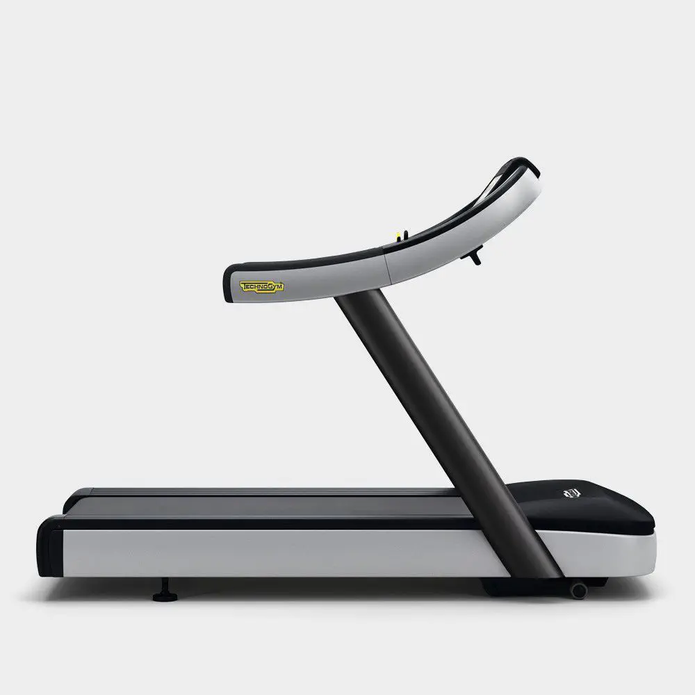 ■TECHNOGYM■トレッドミル■エキサイトラン700E■業務用ランニングマシン/ルームランナー/トレーニングマシン■120万■jhh6556t Technogym Run：自宅での高強度ワークアウト向けHIITトレッドミル