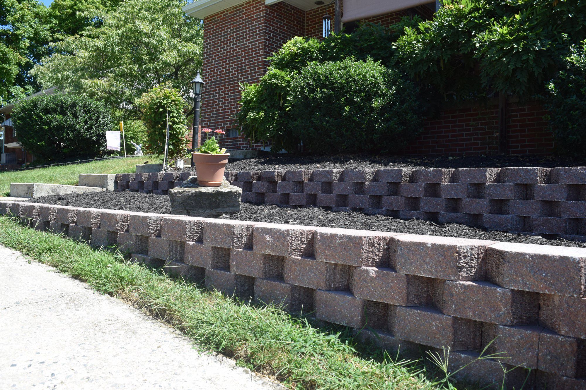 ソリッドコンクリートブロック - TERRACE - Nitterhouse