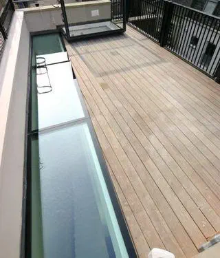 テラス屋根用天窓 Glazing Vision 施釉用 照明 へり付き