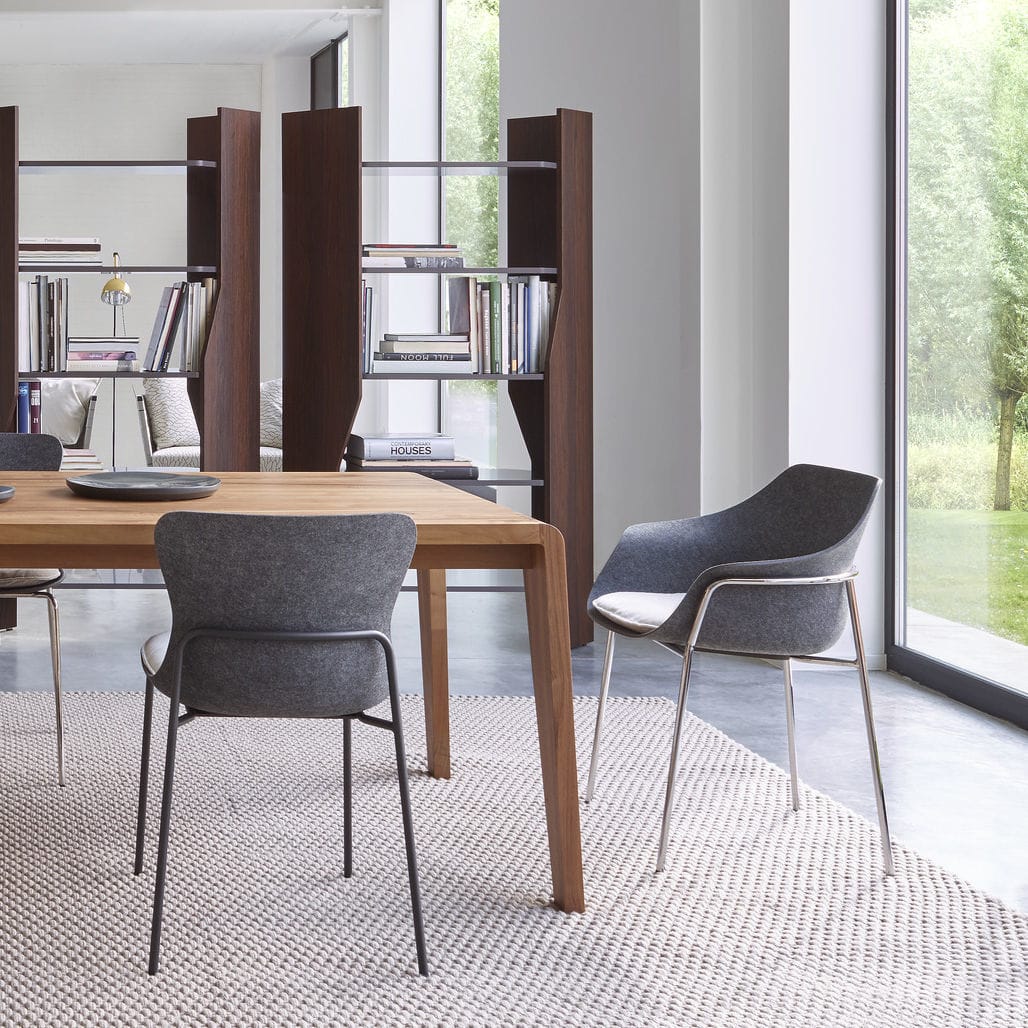 現代風ダイニングルーム用チェア - Ettoriano - Ligne Roset 現代風ダイニングルーム用チェア - Ettoriano - Ligne Roset