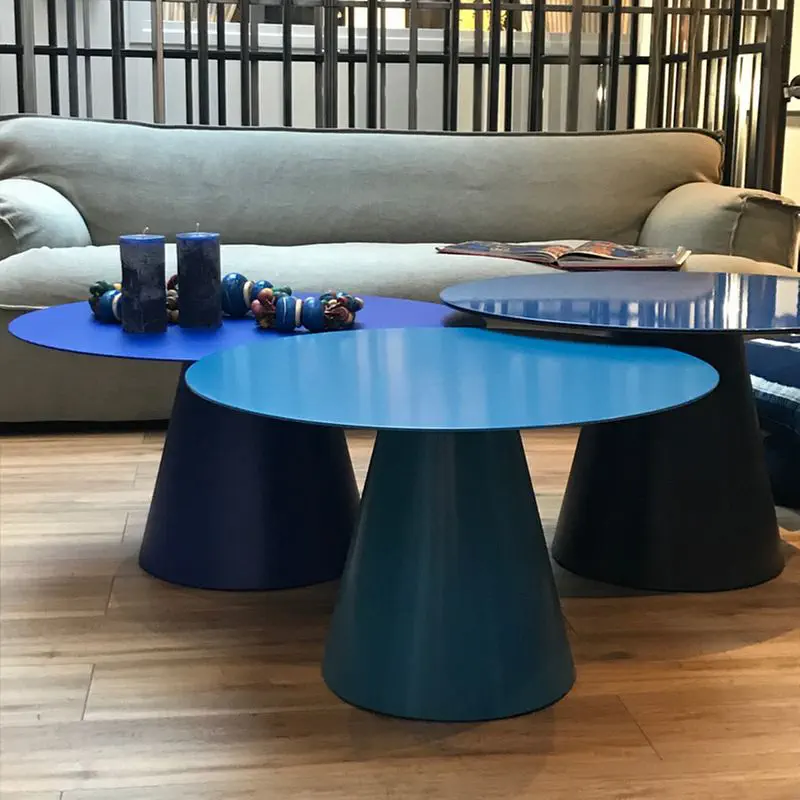 現代風ローテーブル - LOMBOK - TERRE ET METAL - 漆塗り