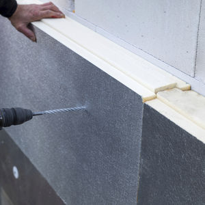 プレハブ窓付き壁 断熱材入り 1枚 1930 x 2120 x 50 (mm)