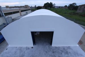 金属製骨組み張力構造 1