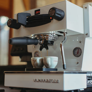 エスプレッソコーヒーメーカー 1