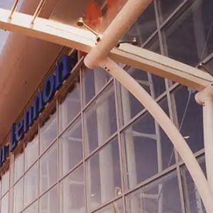 パネルカーテンウォール