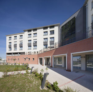 アルミニウムブリーズ・ソレイユ