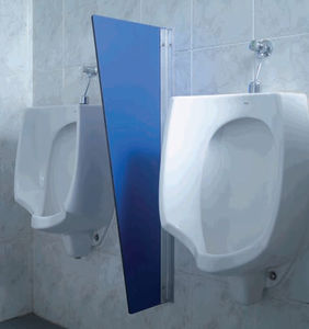 プラスチック製トイレ用仕切り板 1