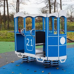 金属製スプリング遊具