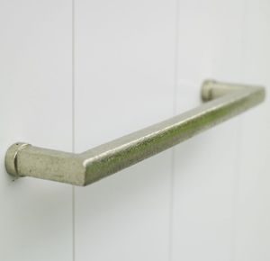 ドア用引き手 1