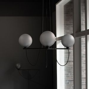 現代風シャンデリア 1