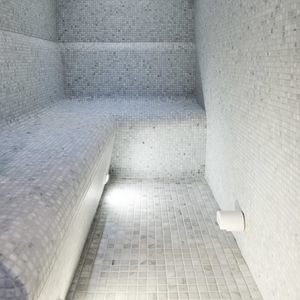 現代風ベンチ 1