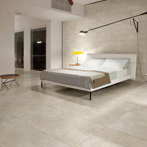 陶磁器タイル