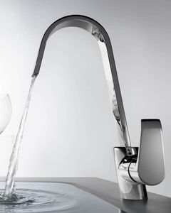 カウンタートップ混合水栓 1