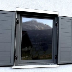 スイングシャッター用自動装置