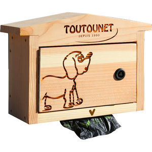 木製犬の糞回収用袋分配器 1