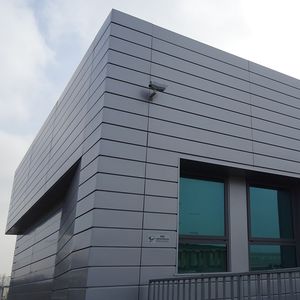 薄板サイディング 1