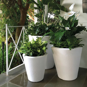 プラスチック製植木鉢