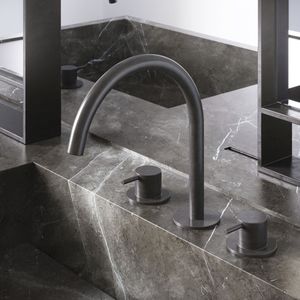 洗面器用ダブルハンドル混合水栓