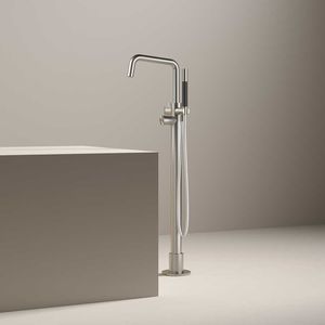 ステンレススチール製浴槽用混合水栓 1