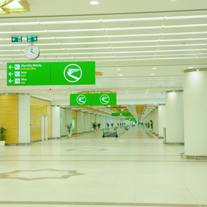 金属製仮天井