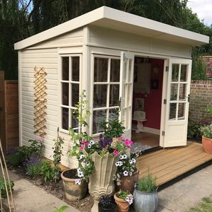 木製庭仮小屋