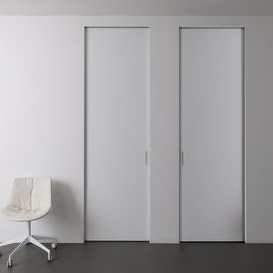 屋内用ドア 1