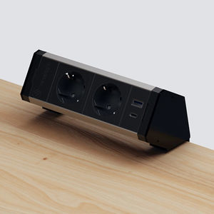 電流コンセント 1