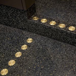 触覚視覚障害者誘導用ブロック