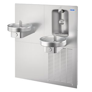 非接触給水機 1