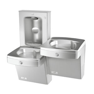 組み込み式給水機 1