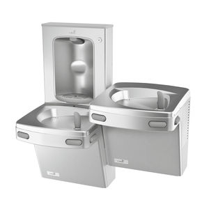 組み込み式給水機 1
