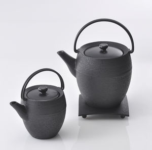 磁器製ティーポット