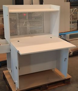 現代風パソコン用キャビネット 1