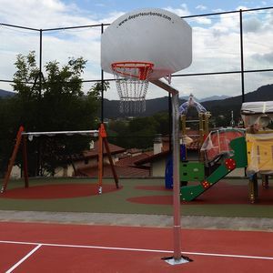 屋外用バスケットゴール
