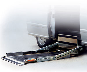 車椅子用リフト型プラットフォーム