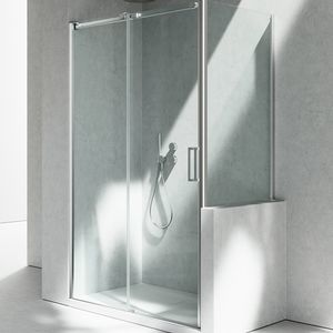 ガラス製シャワー室 1
