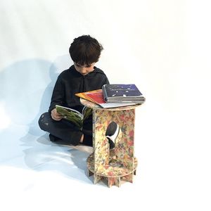 紙製枠組み板